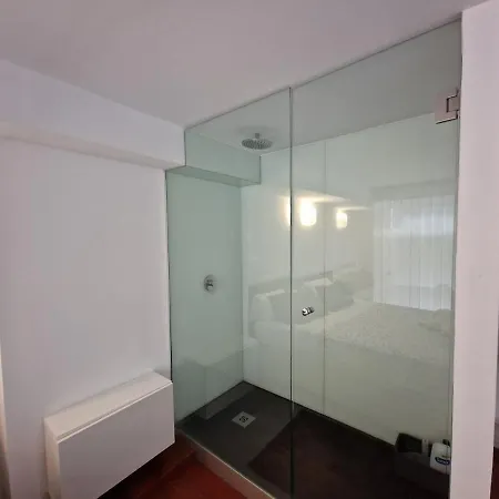 Апартаменты Exclusive Designer With Private Patio Matahacas Bajo